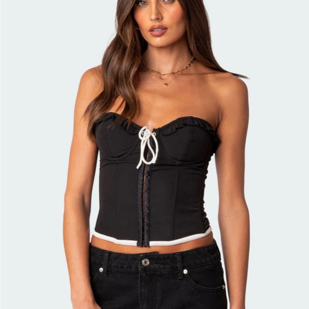 edikted corset top